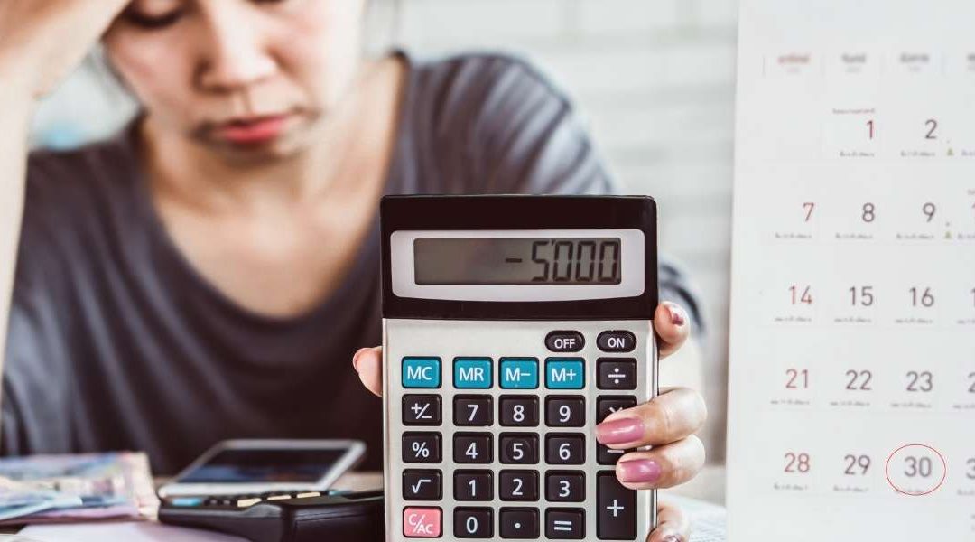 Déficit calorique : comment le calculer pour perdre du poids efficacement ?